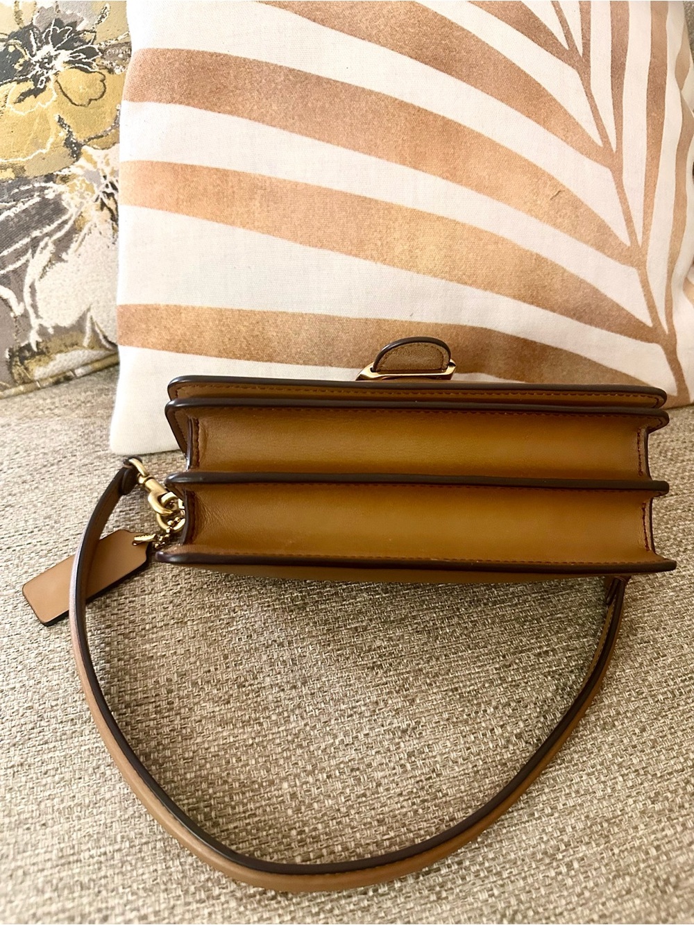 Coach Tabby 20 Crossbody Bag & Wallet Set Honey Brown Leather With Dust Bag - Picture 7 of 17